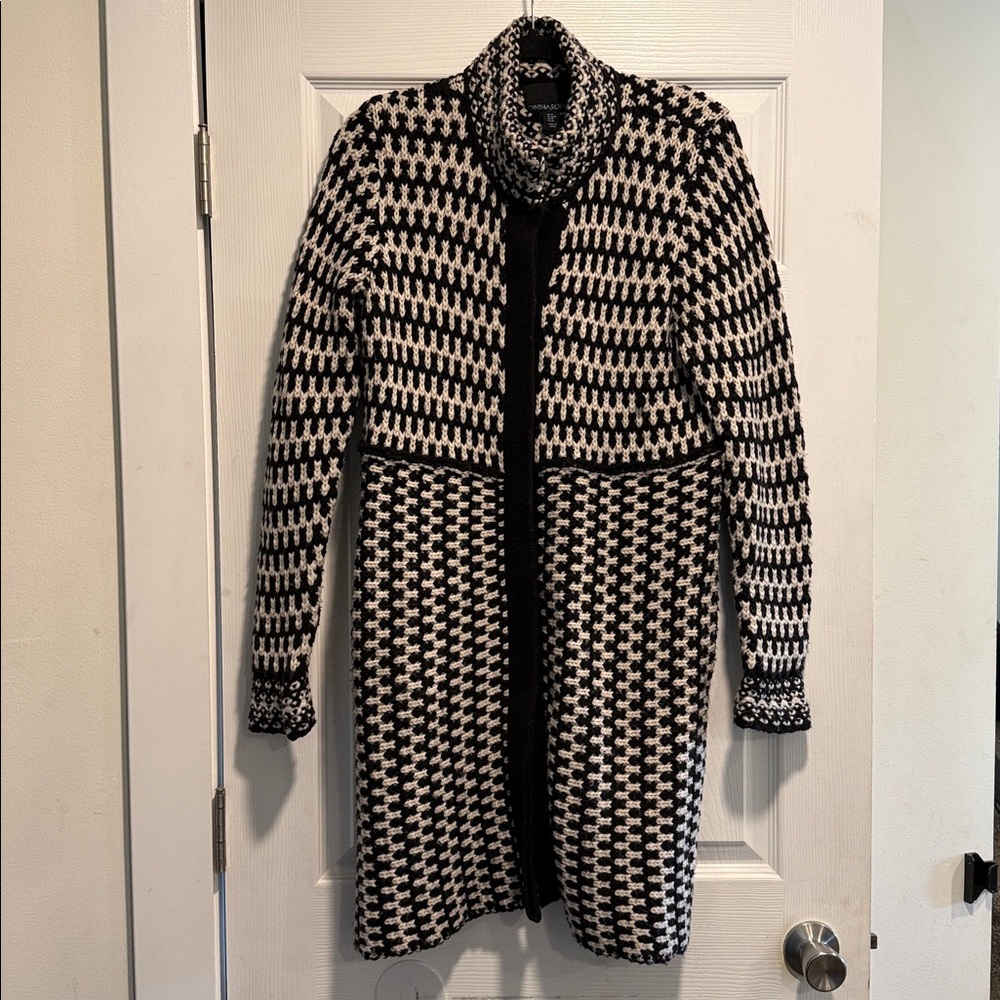 Cynthia Rowley Knit Jacket 70% lambs wool